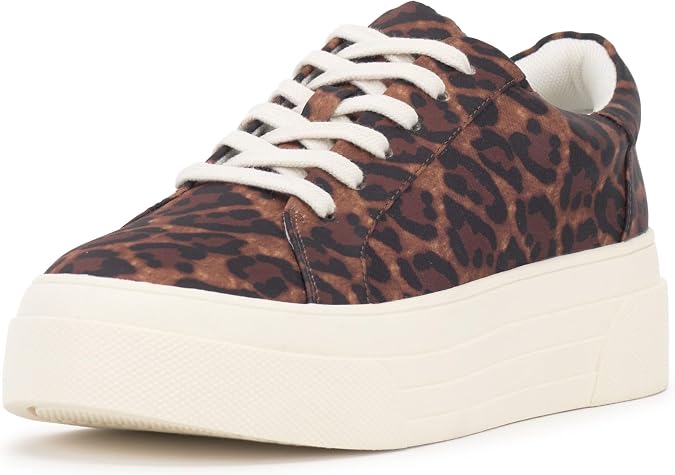 Jessica Simpson Womens Caitrona Embellished Platform Sneaker