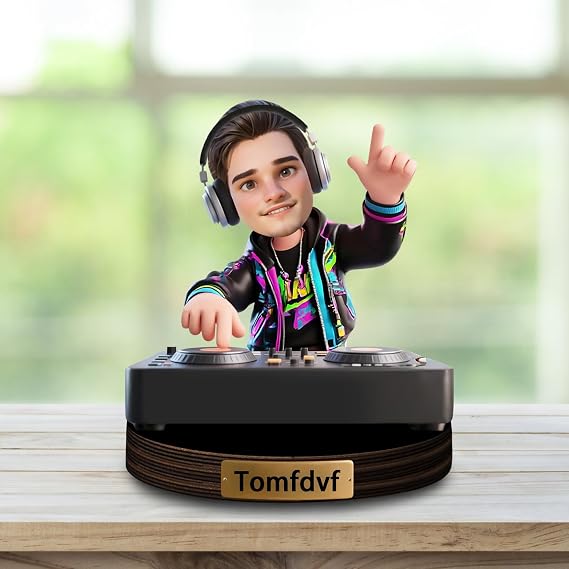 Personalized Dj Figurine Acrylic Desk Ornament, Custom Photo Cartoon Sculpture Desktop Decor Plaque, Dj Enthusiast Portraits Home Decor Gifts for Birthday Christmas